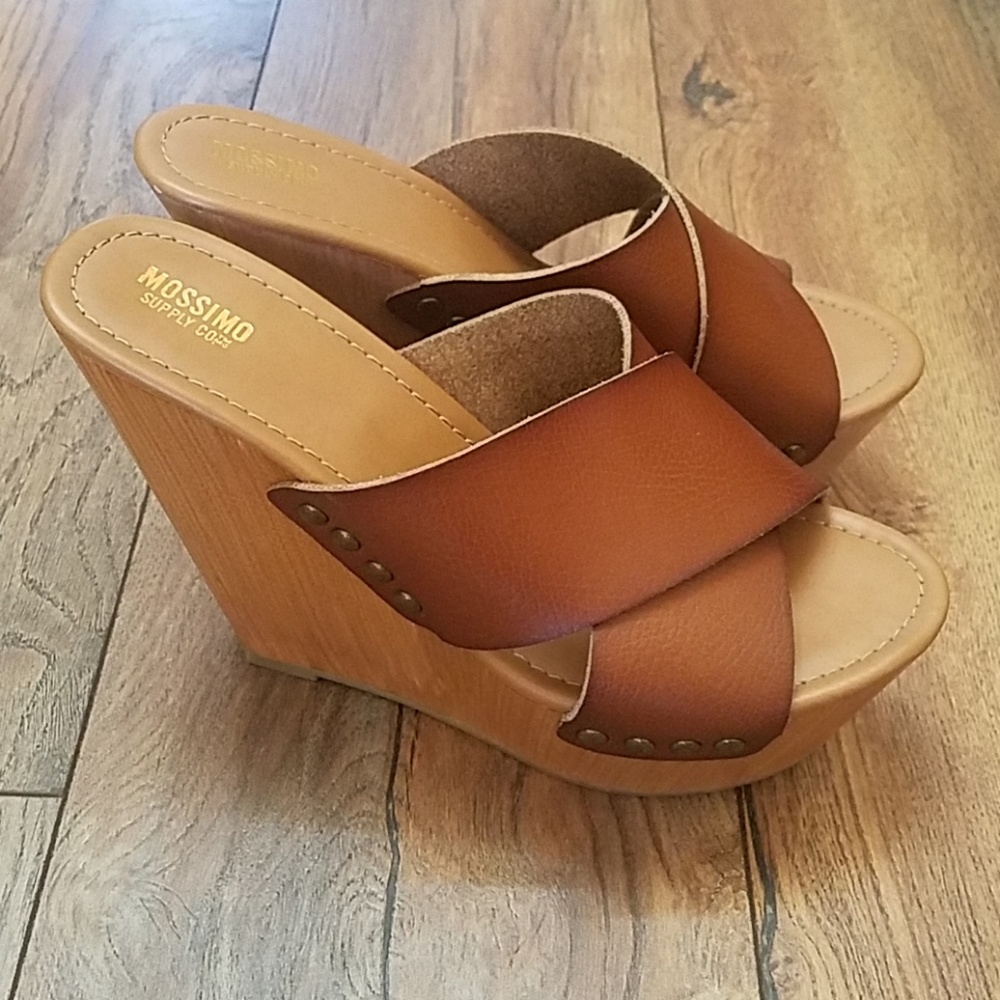 Leather sandal wedges